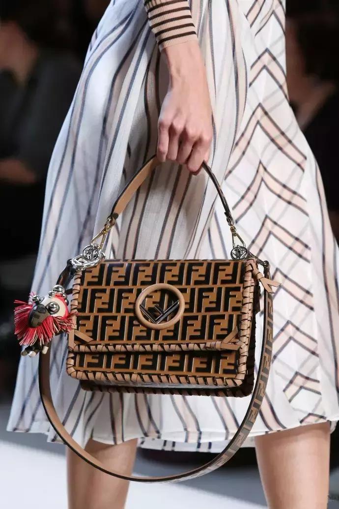 我发誓！这些包包你们都还没入手……