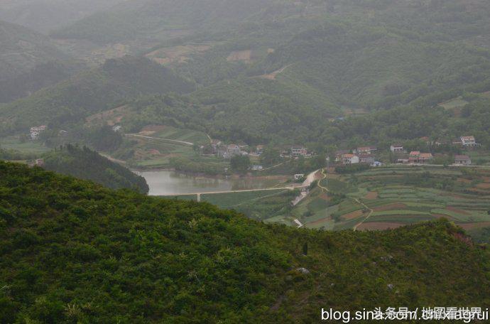 西成高铁沿线旅游,川西北高铁沿线旅游景点