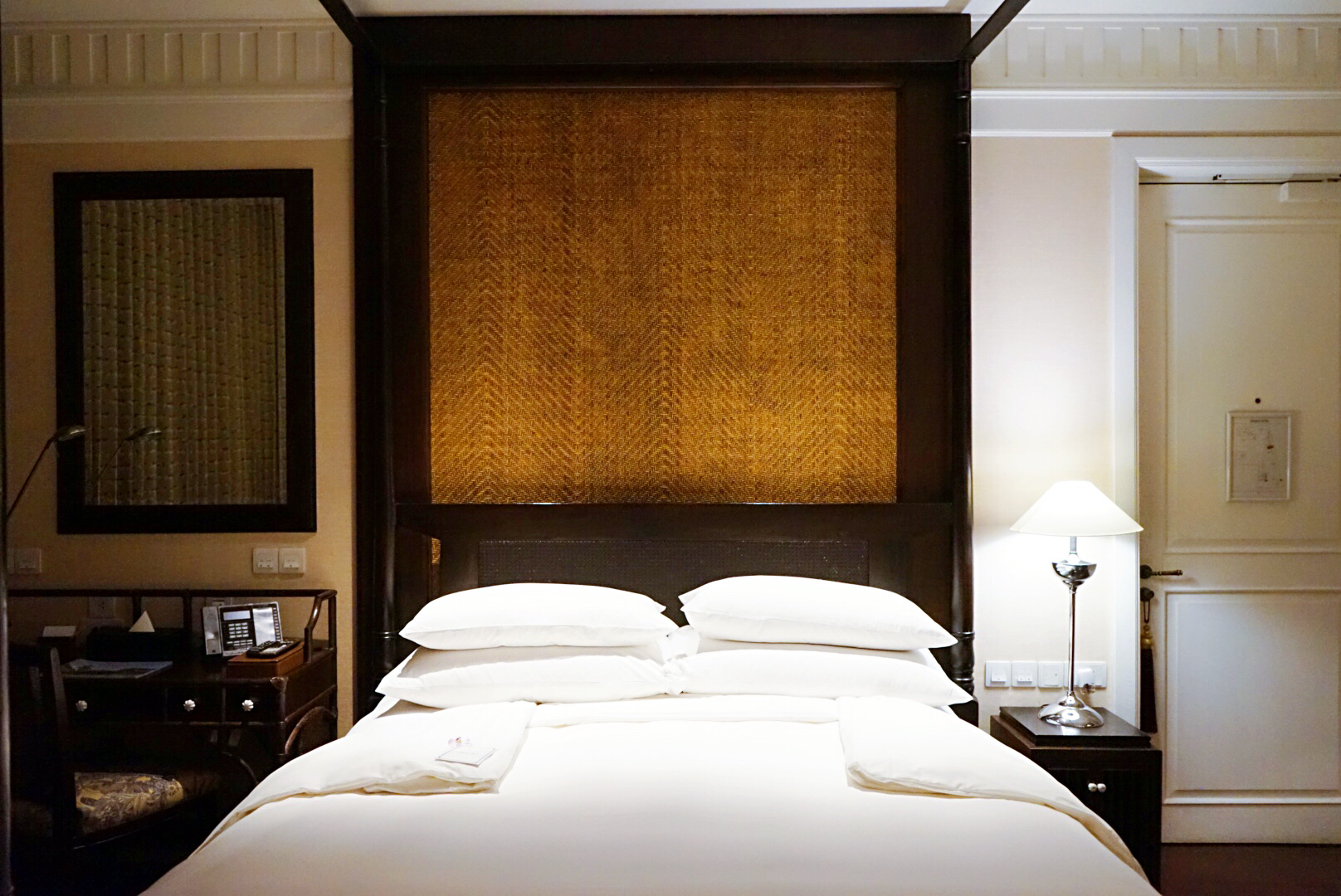 住进这家清迈的轻奢酒店，才知道，原来泰国旅行可以哪都不用去