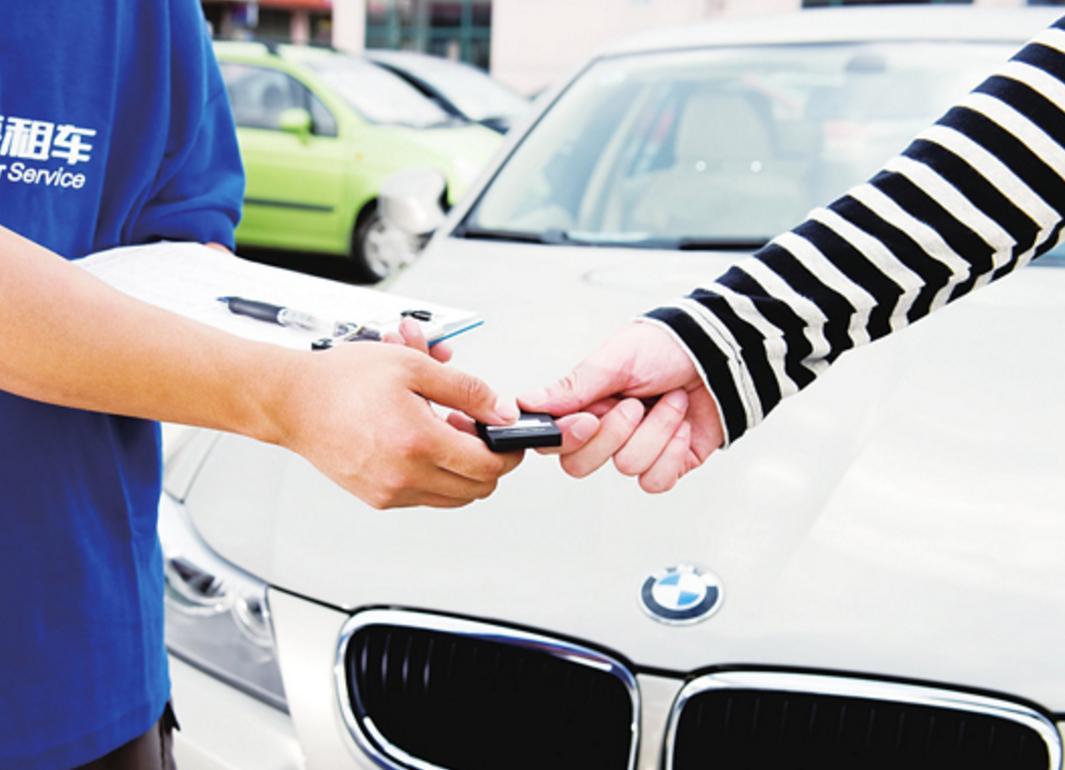 乌鲁木齐租车酷路泽多少钱一天,乌鲁木齐租车押金多少钱左右