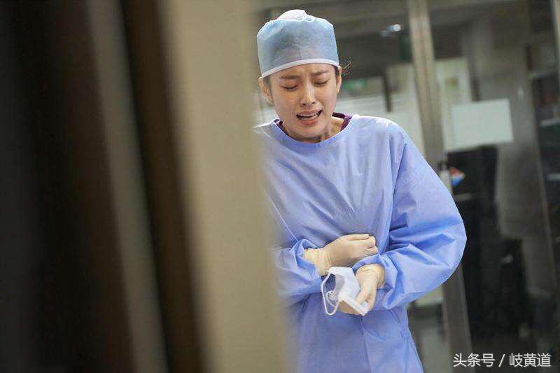 情绪激动的时候胸口阵痛气短,情绪激动就胸痛是心脏病吗