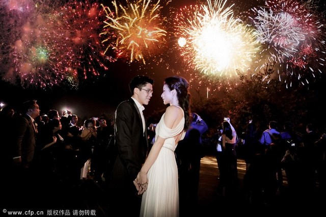 最有钱的奥运冠军郭晶晶,霍启刚郭晶晶婚礼现场视频完整版