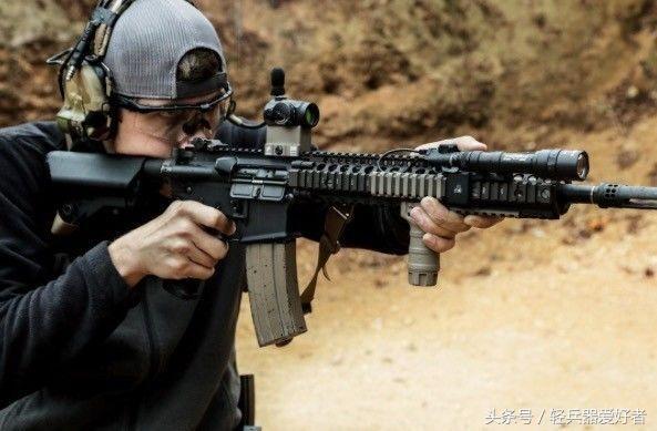 fire椋炶灏勫嚮娓告垙,fire鎴樻湳娑¤疆