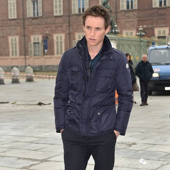 马云穿加拿大鹅牌羽绒服,马云羽绒服moncler