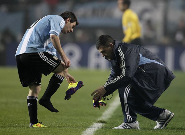 足球整体过线的规则什么时候改的,今年足球的改革