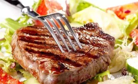 足球巨星搞笑的生活记录,足球巨星生活