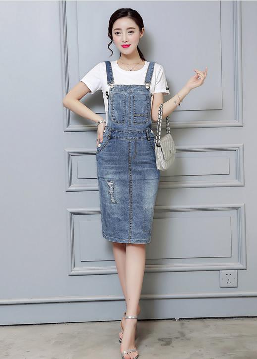 韩版牛仔背带裙的唯美格调，让你尽显女性之美