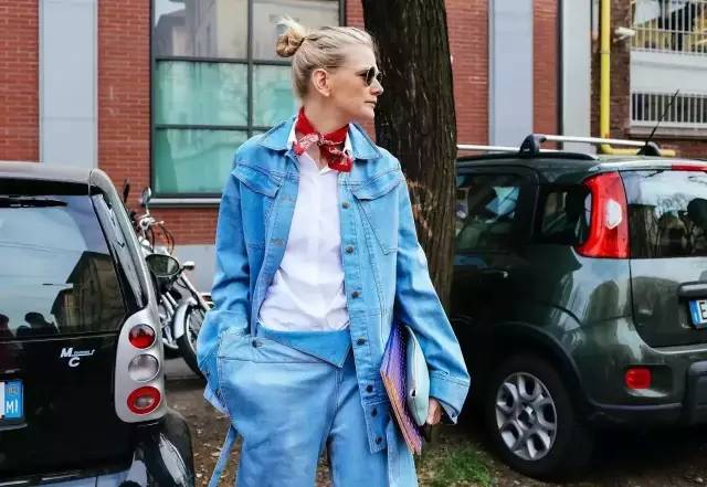 小方巾慢动作教程让你一看就会,小方巾的各种教程