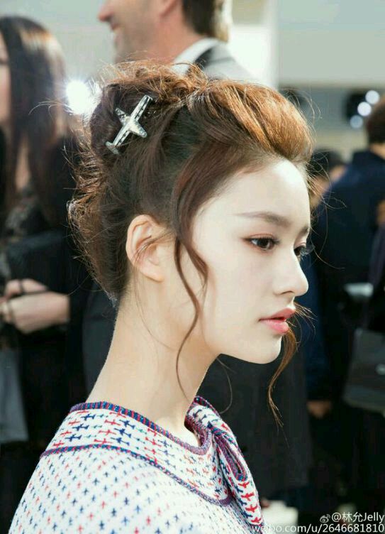 90后娱乐圈小花旦有哪些,娱乐圈90后小花的未来如何