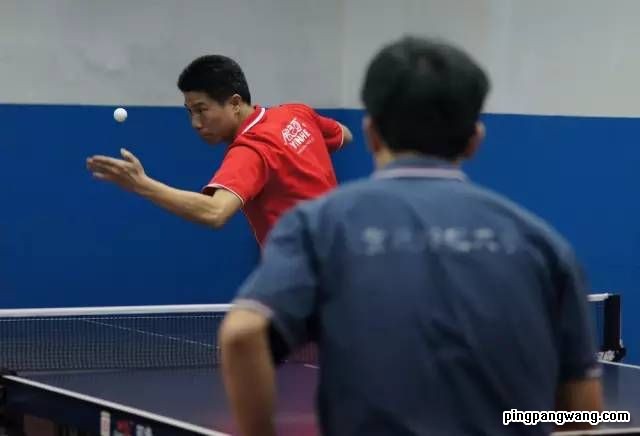 业余球友涨球的方法,羽毛球业余球友涨球最快方法