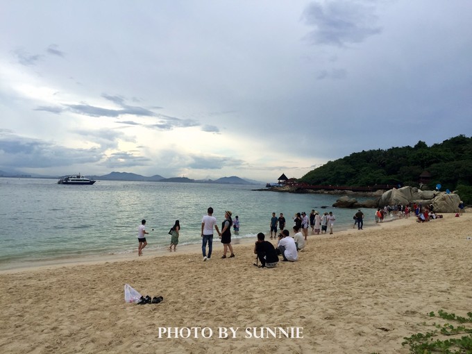 北纬十八度之三亚,北纬18度的旅行三亚游记