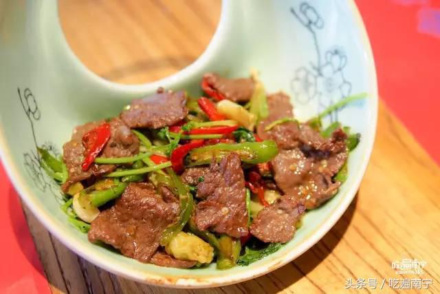 南宁适合宴请25人包厢的实惠餐厅,南宁大包厢餐厅