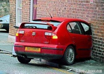 对生活的绝望崩溃催泪瞬间,十个让人绝望的瞬间