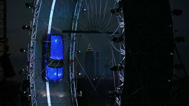 蔚来es9电动汽车 (蔚蓝电动汽车最快的车型)