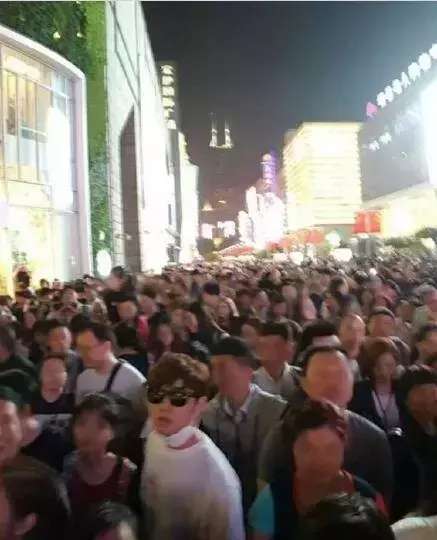 十一长假看摄影师拍的照片,五一小长假摄影图片大全