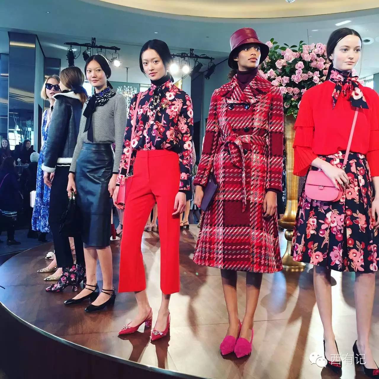 尊严着的虚荣：时尚女编辑的幕后生活