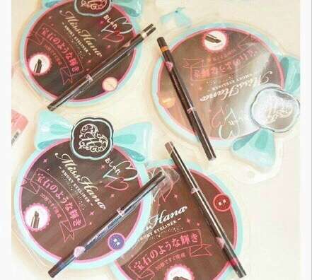 防晕染眼线笔,最近疯卖的人气眼线笔