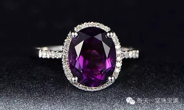 天然水晶和人造水晶哪个好,天然水晶与人造的区别