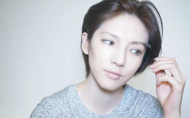 骨头型国字脸瘦脸方法,国字脸圆脸女生