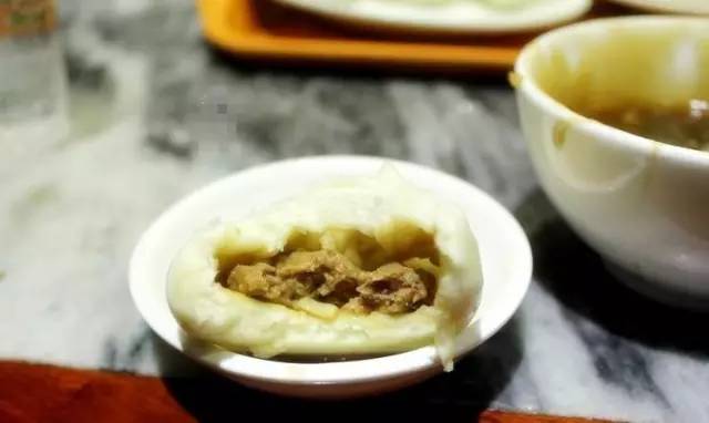 一咬满嘴油儿！北京最好吃的包子铺全在这！
