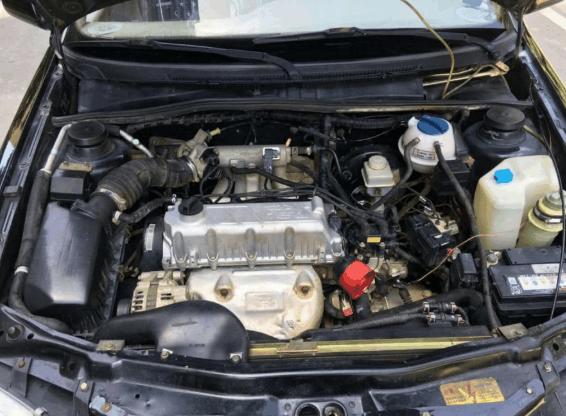 奇瑞轿车新老车对比,奇瑞最老款车测评