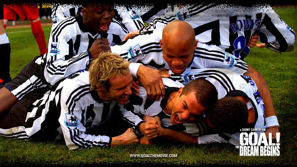 少林足球经典片,讲一部周星驰的电影《少林足球》