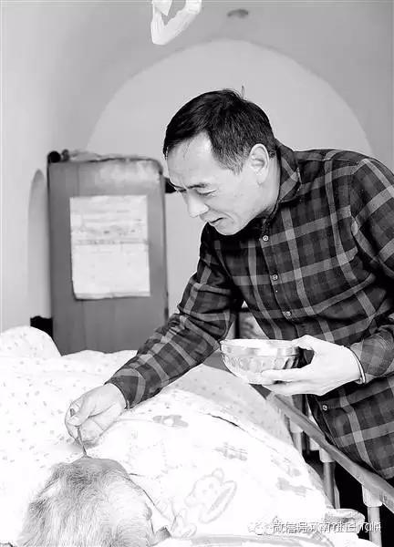 三门峡市陕州区孟宪麒24年用爱诠释孝子情怀