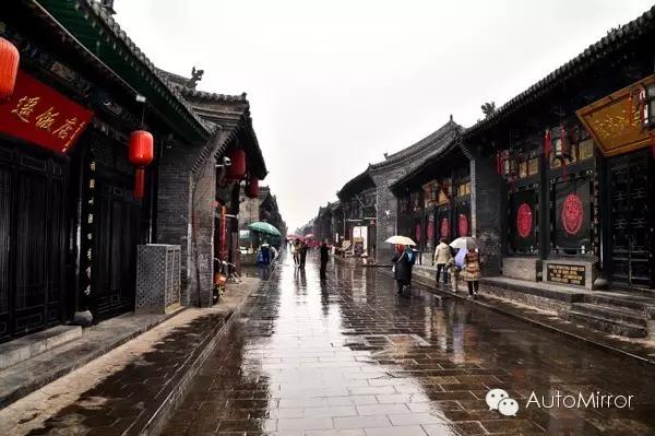 最新款三菱欧蓝德2.0试驾,三菱欧蓝德2.0l畅享版5座试驾