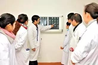 长治和平医院消化内科哪个医生好,长治县最好的医院排名