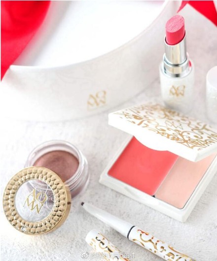 兰蔻圣诞限定彩妆怎么样,圣诞限定美妆礼盒排行榜