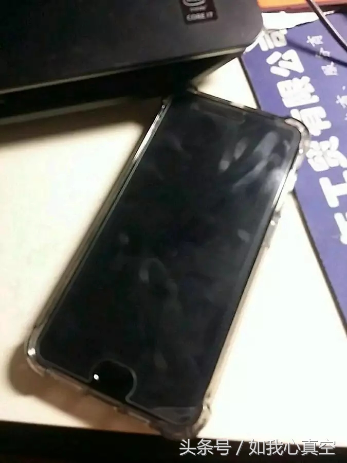 小米mix4贴膜和不贴膜对比,小米6屏幕贴膜怎么样好用吗