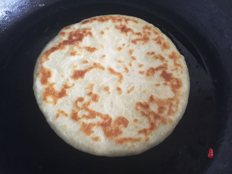 绿豆饼小孩子吃好吗视频,绿豆馅咸香油饼