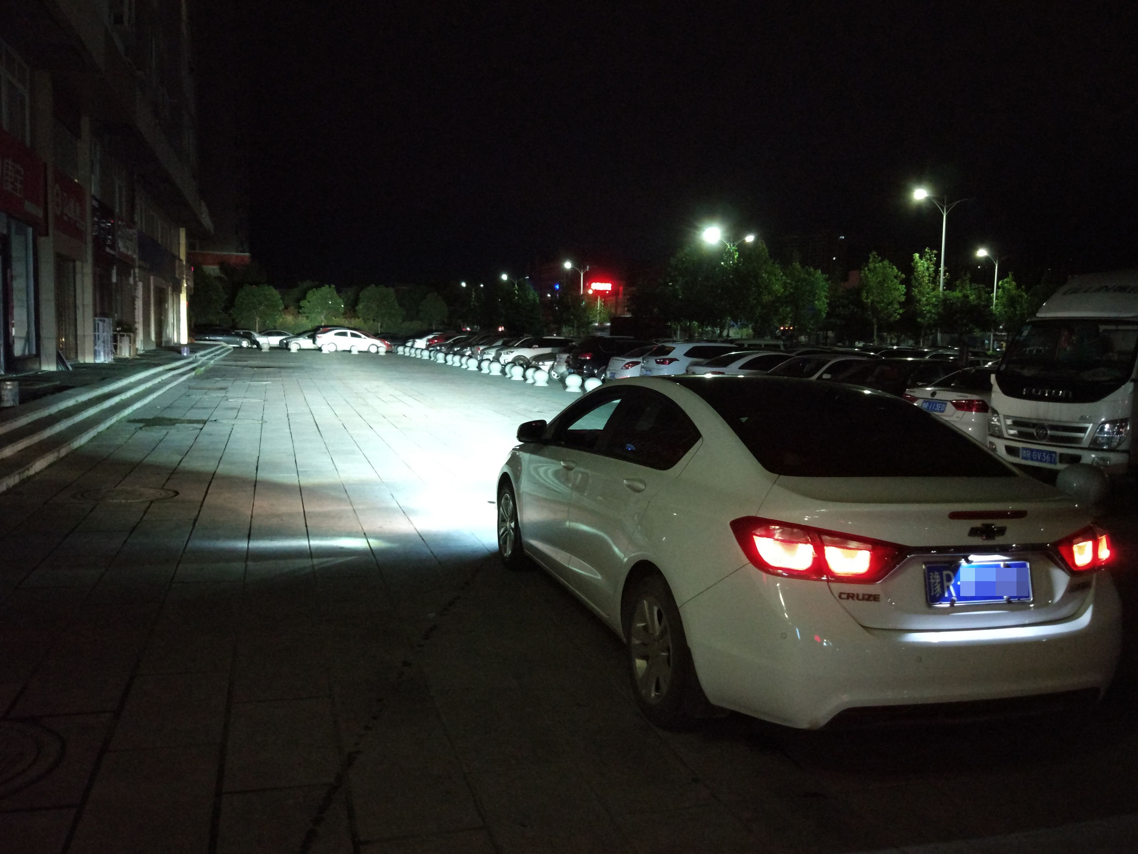 经典科鲁兹改灯怎么开灯快,科鲁兹改装大灯突然不亮了