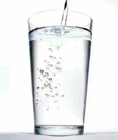 备孕每天喝2000毫升的水,备孕期吃什么排便