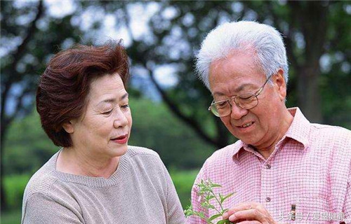 年轻人混合型高血脂吃什么药,年轻人高血脂是什么原因引起的