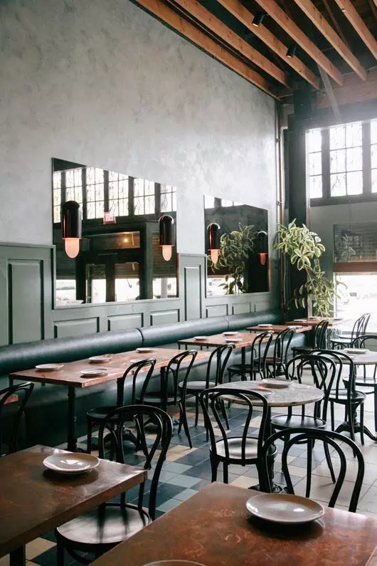 适合用在餐桌书桌,颜值高坐着舒服的经典木椅子也就那么几把