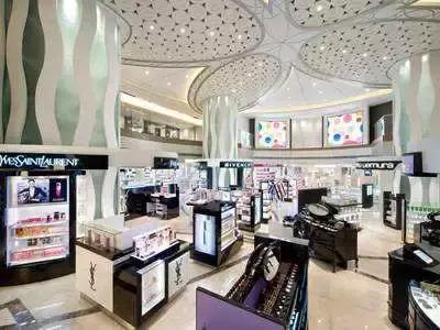 香港上水广场护肤品真假,香港化妆品和内地护肤品的区别