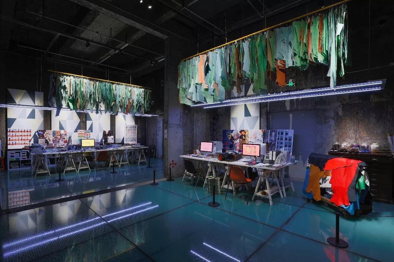 VART｜PaulSmith老顽童的英氏冷幽默