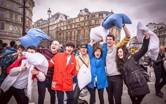 张静初黄景瑜,黄景瑜时尚潮流