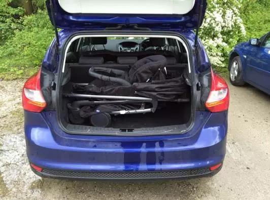 婴儿手推车评测,怎样选择轻便婴儿车