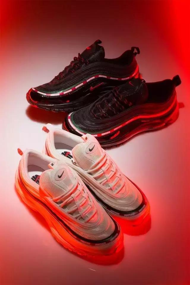 好想跟男朋友抢sneaker穿喔