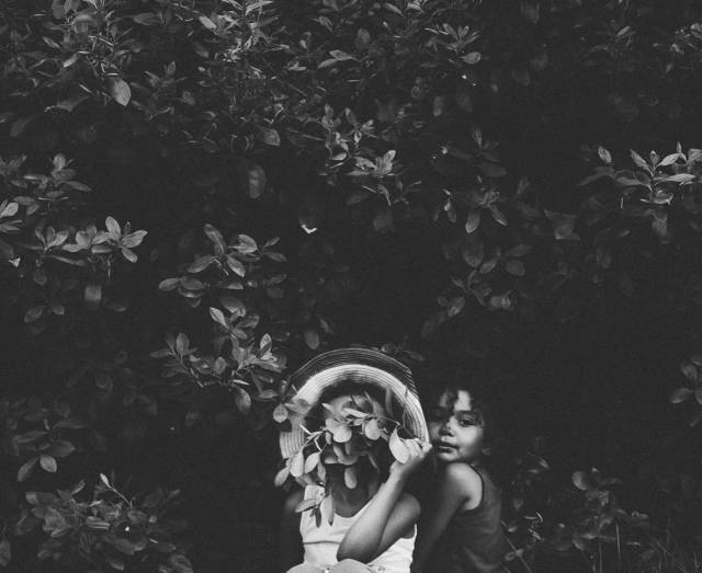 我们从此再也没有见过，很想再见她一面