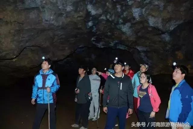 千佛山户外领队,南太行经典徒步线路露营