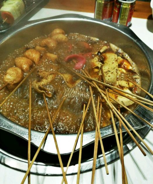 老郑爱吃的香辣串串中，这种“硬货”不是所有人敢碰，要试试？