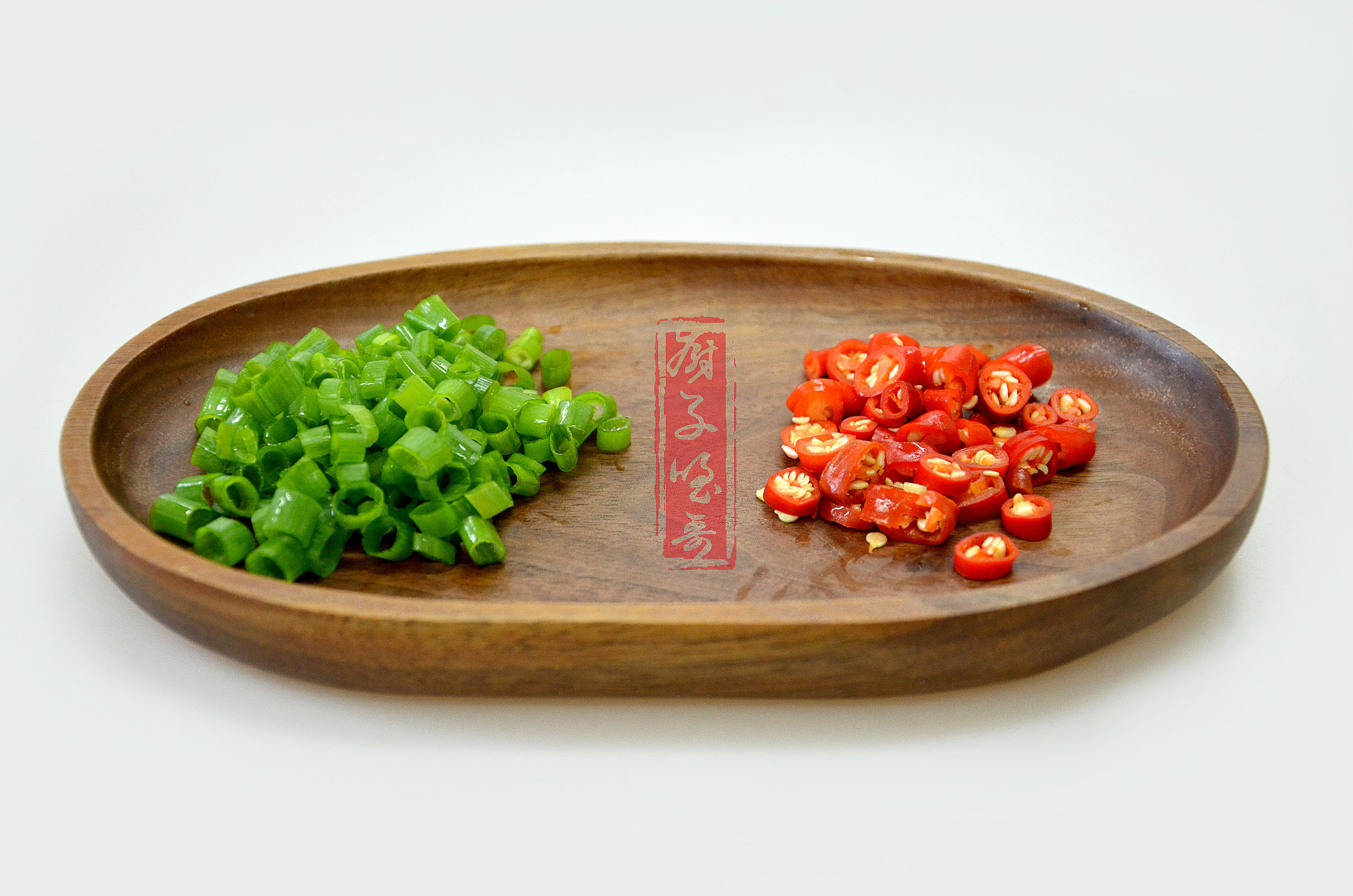 城里人吃保健品抗癌防老，肉末烤茄子表示不服