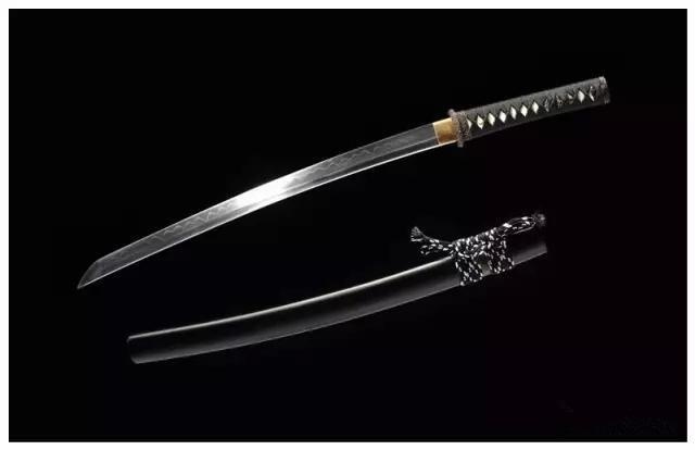 200多的刀剑质量怎么样,刀剑价值多少