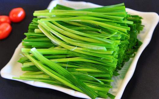 手脚冰凉又容易上火吃什么食物好,手脚冰凉吃什么食物补气补血最好