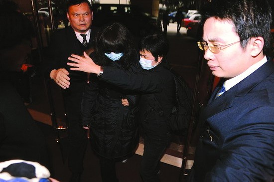 她是蛇蝎心肠的红姨相守26年男友去世为忘记伤痛坚持拍戏