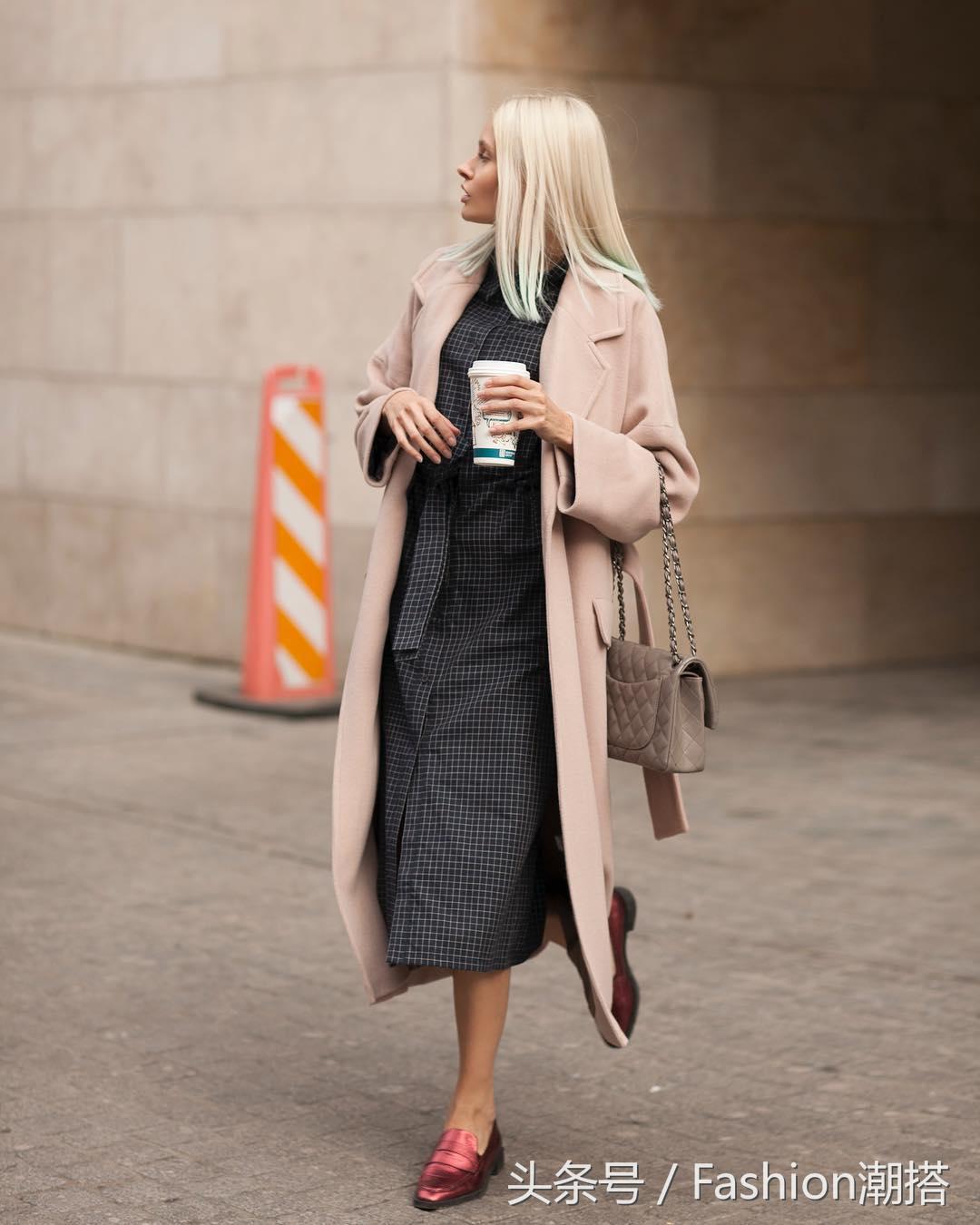 毛呢大衣过冬里面穿什么,保暖又好看的呢大衣搭配