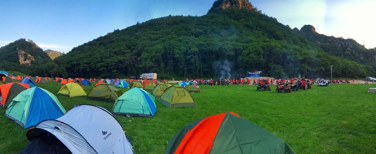 新鲜出炉~赏枫HOT！百名摄影家齐聚庄河天门山